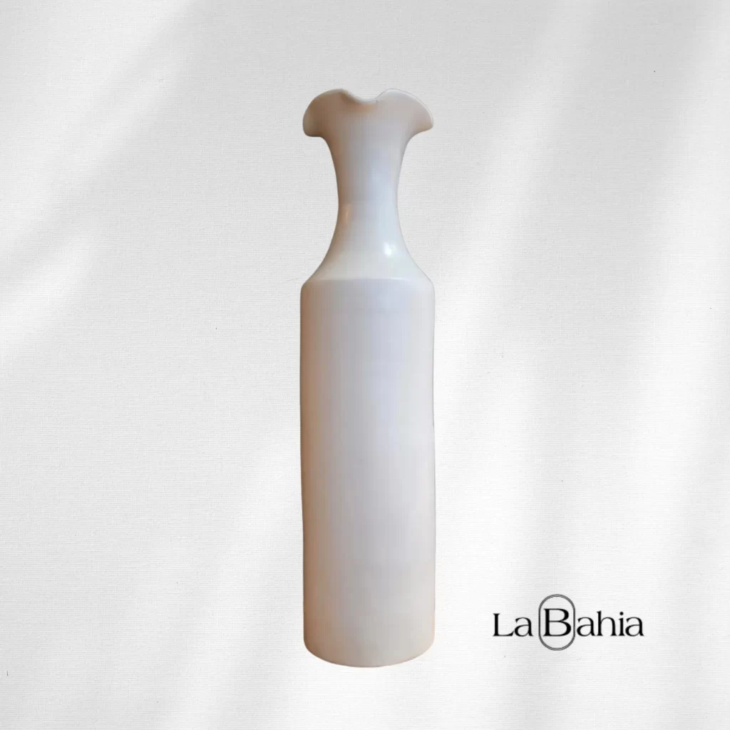 vase ondine en ceramique