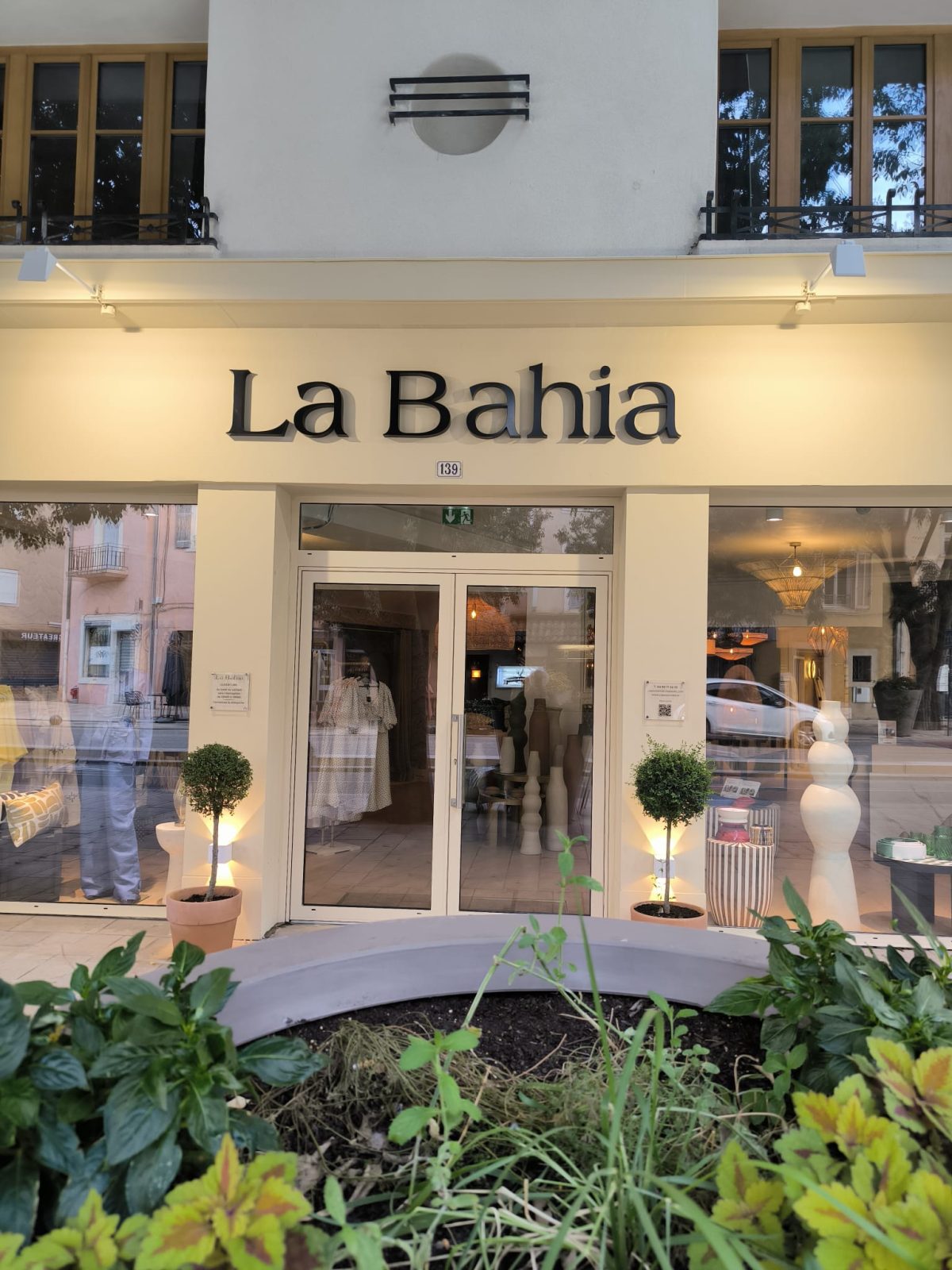 WhatsApp Image 2025-11-06 at 17.27.18 (2)