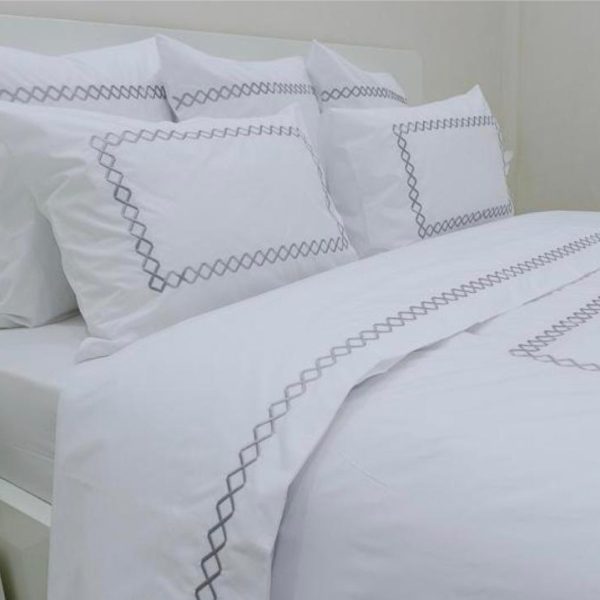 HOUSSE DE COUETTES  CHAINE